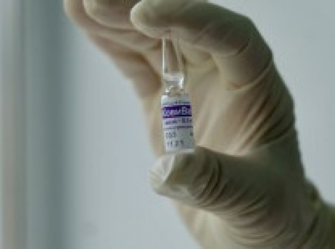 Жителей Новосибирской области начали прививать вакциной «КовиВак»