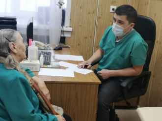 Новосибирские медики проверили здоровье селян